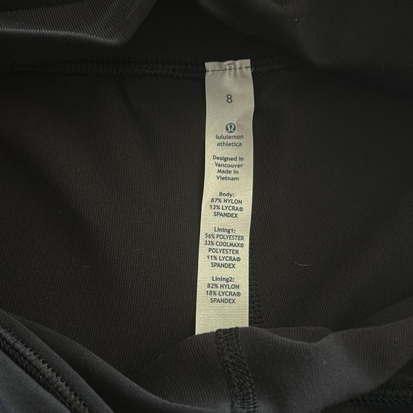 Lululemon Wunder Under Crop - Picture 7 of 7